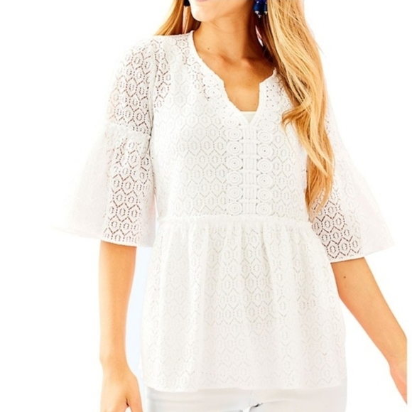 Lilly Pulitzer Tops - Lilly Pulitzer White Inez Top Geo Diamond Lace Size XL